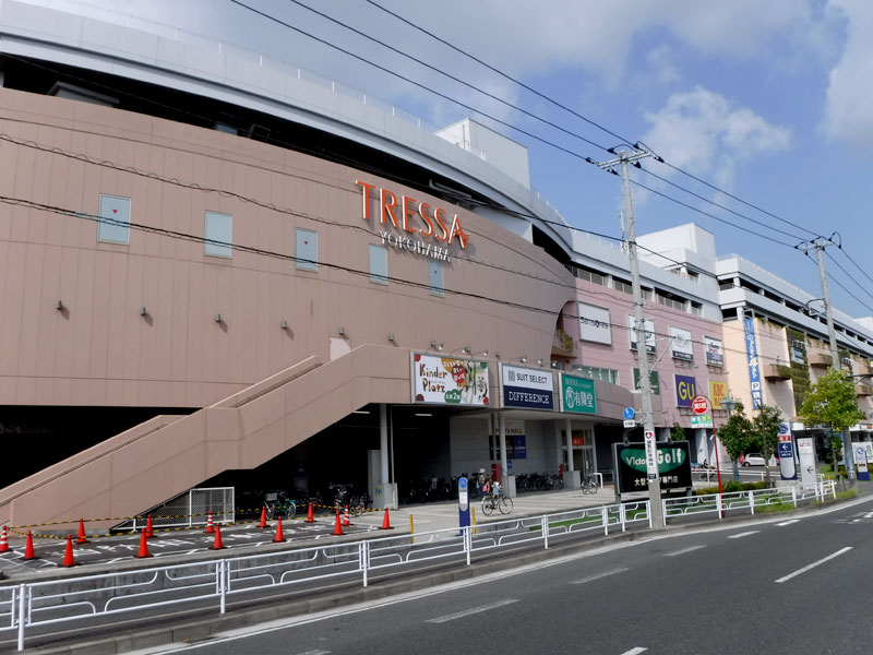 ショッピングモール「トレッサ横浜」